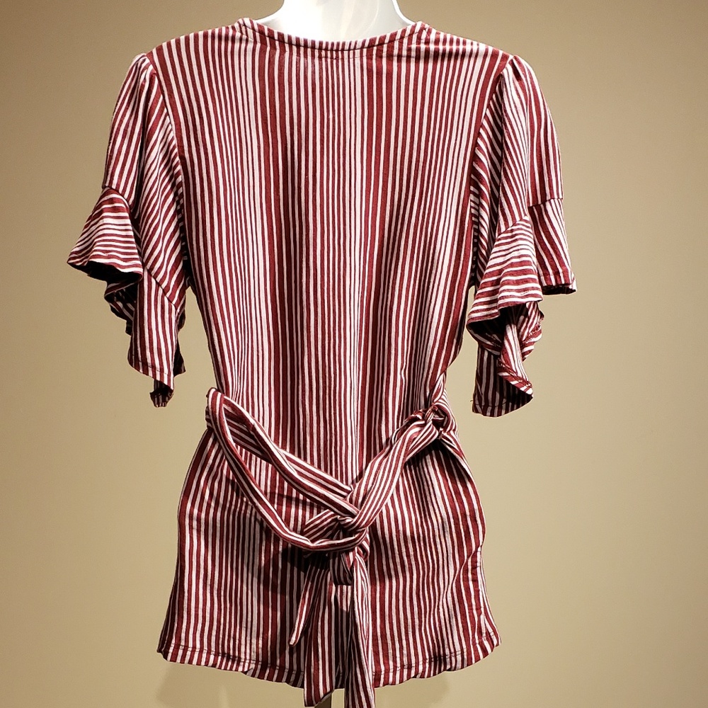 SOLD! Free People Wrap Around My Finger Top Wine - Picture 3 of 4